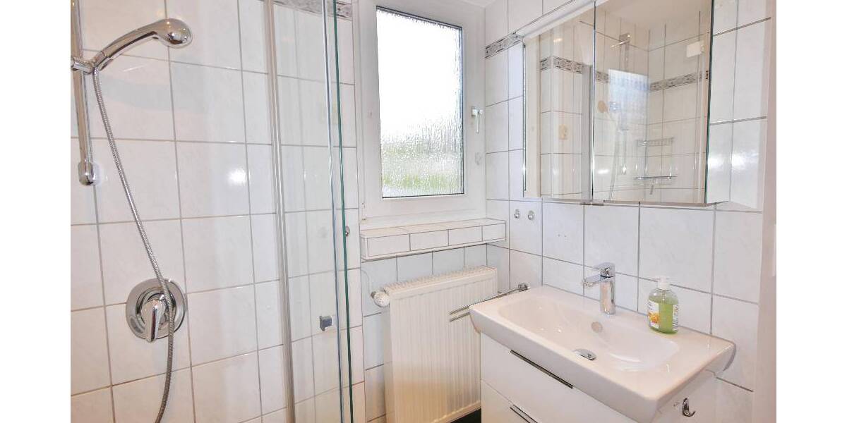 Mehrfamilienhaus, Wohnhaus Haan - 6 Zimmer, 146 m&sup2;, 480.000&euro; | Angebot:26713778