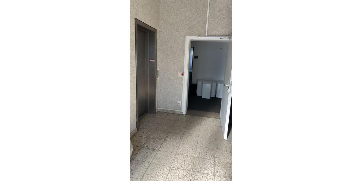 Gewerbeobjekt Kerpen Balkhausen - 985&euro; | Angebot:25812258