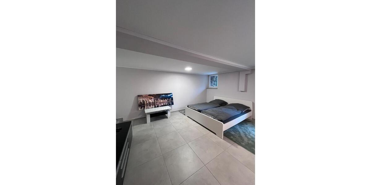 Etagenwohnung Düsseldorf Stadtbezirk 8 - 1 Zimmer, 40 m&sup2;, 750&euro; | Angebot:25418921