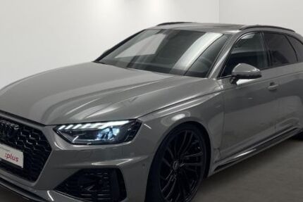 Audi RS4 24.820 km 67.980 &euro; Neuss 41464