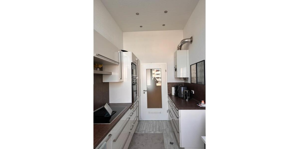 Etagenwohnung Köln Mülheim - 3 Zimmer, 76 m&sup2;, 1.300&euro; | Angebot:25905937