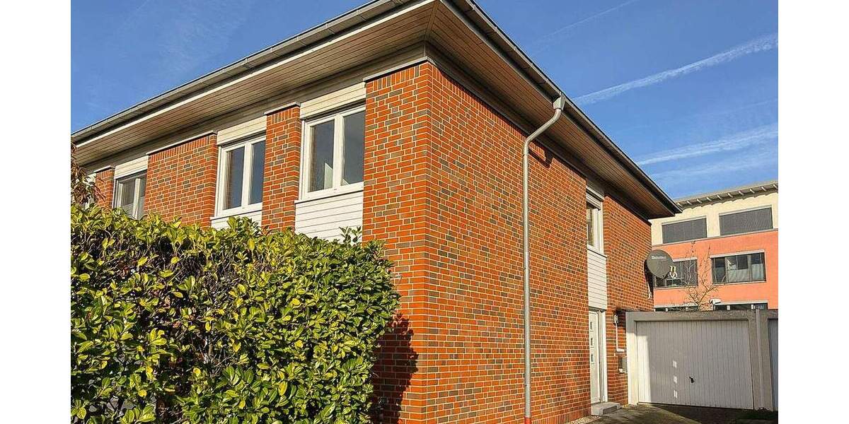 Doppelhaushälfte Düsseldorf Wittlaer - 5 Zimmer, 133 m&sup2;, 2.600&euro; | Angebot:25687680