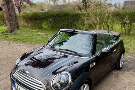 Mini Cooper Cabrio 103.000 km 9.800 &euro; Köln 51105