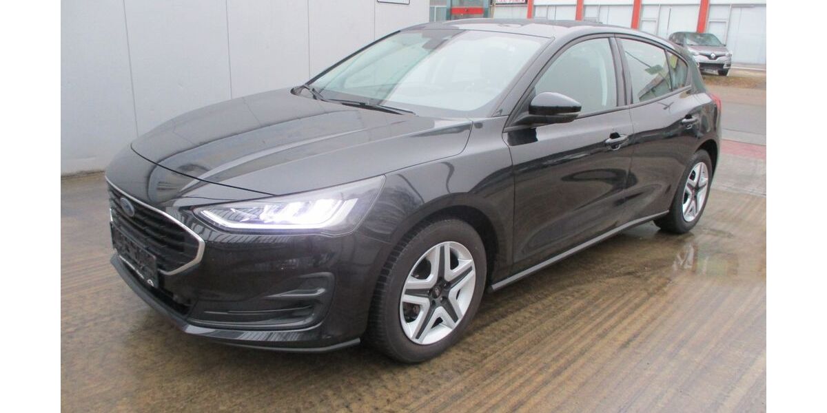 Ford Focus 38.929 km 14.170 &euro; Köln 51105