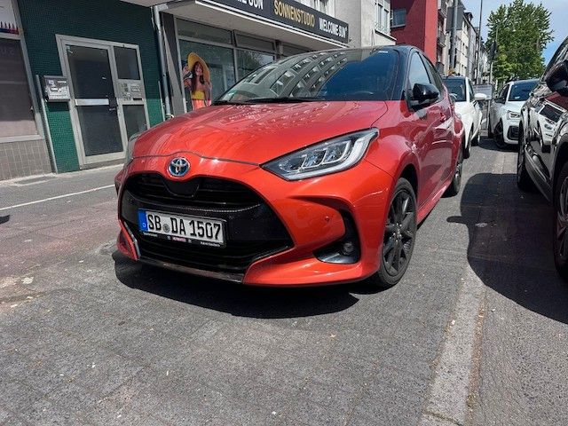 Toyota Yaris 37.716 km 22.100 &euro; Hürth 50354