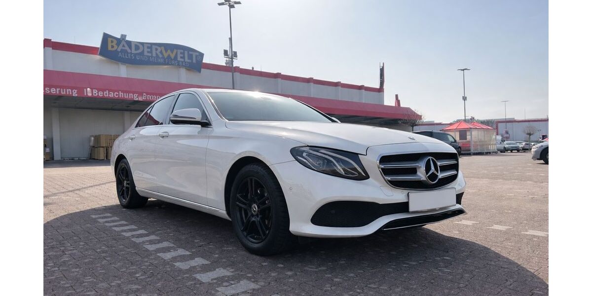 Mercedes-Benz E 200 125.250 km 20.900 &euro; Köln 51103