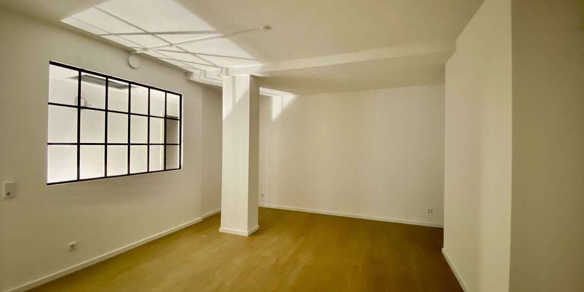 Etagenwohnung Köln Altstadt-Nord - 5 Zimmer, 31 m&sup2;, 680&euro; | Angebot:27084256