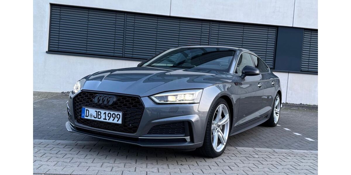 Audi A5 82.000 km 30.100 &euro; Düsseldorf 40233