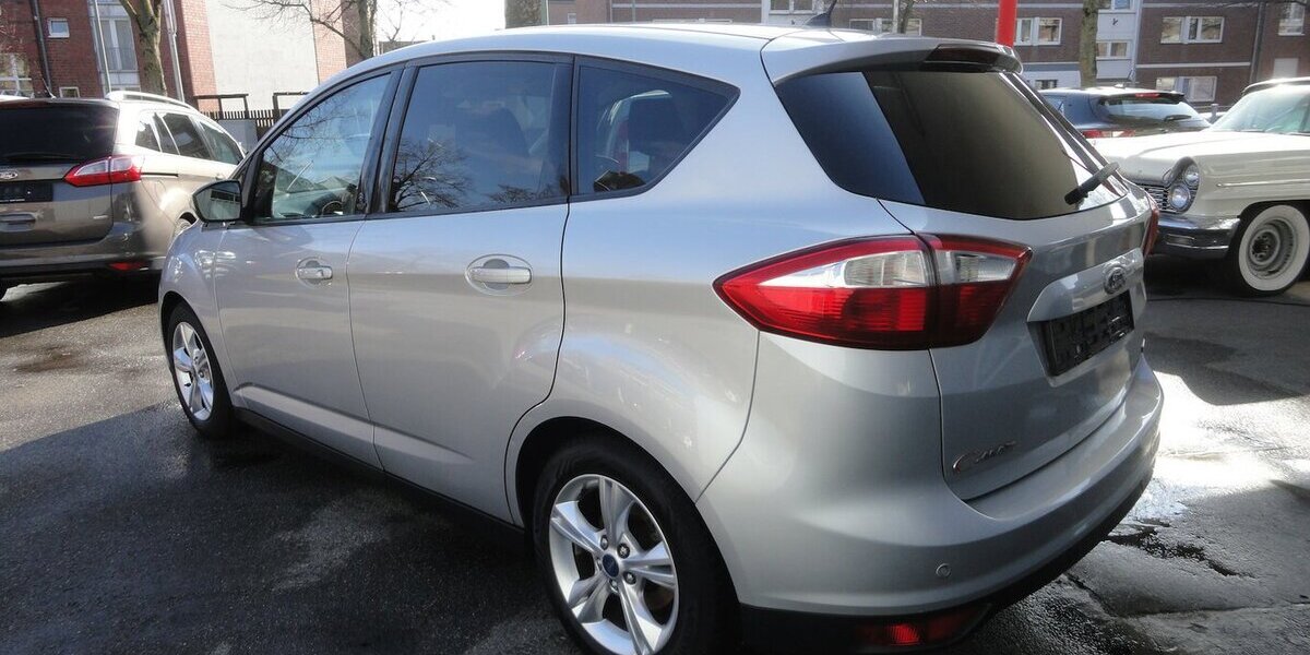 Ford C-Max Champion Editi. Z.Riemen+Ölpumpe+Turbo Neu 131.000 km 5.790 &euro; Neuss 41462