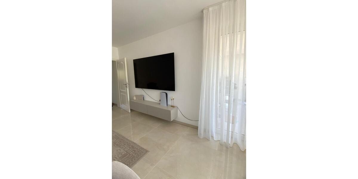 Etagenwohnung Solingen Central - 3 Zimmer, 70 m&sup2;, 980&euro; | Angebot:26512691