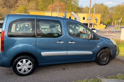 Citroen Berlingo 144.500 km 4.000 &euro; Düsseldorf 40629