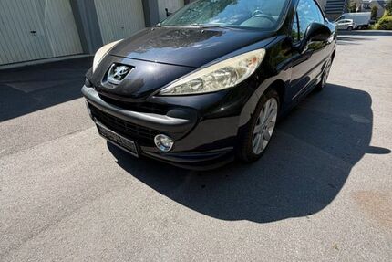 Peugeot 207 160.000 km 2.499 &euro; Solingen 42699