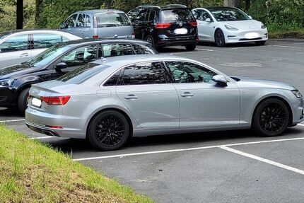 Audi A4 112.000 km 22.999 &euro; Bergisch Gladbach 51469