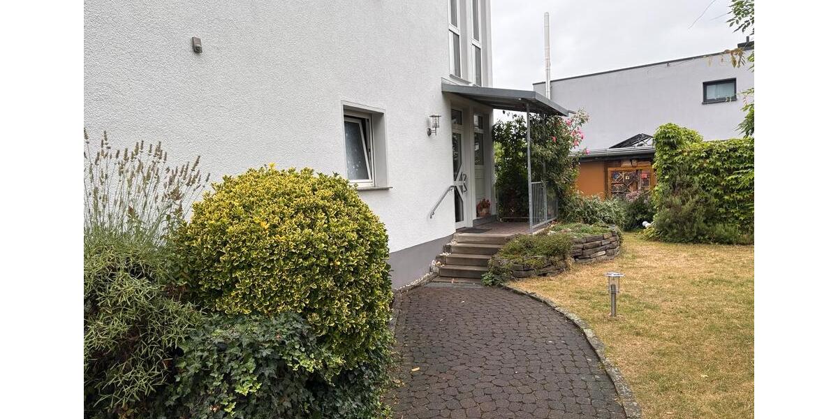 Erdgeschoßwohnung Köln Porz - 4 Zimmer, 140 m&sup2;, 679.000&euro; | Angebot:27259150