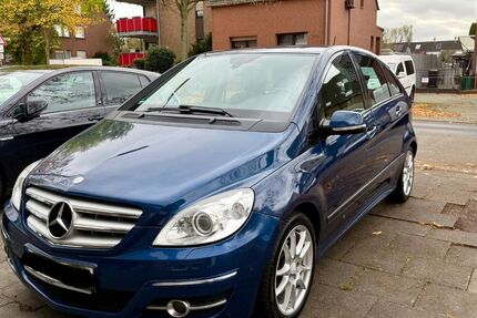 Mercedes-Benz B 200 237.000 km 4.850 &euro; Köln 50769