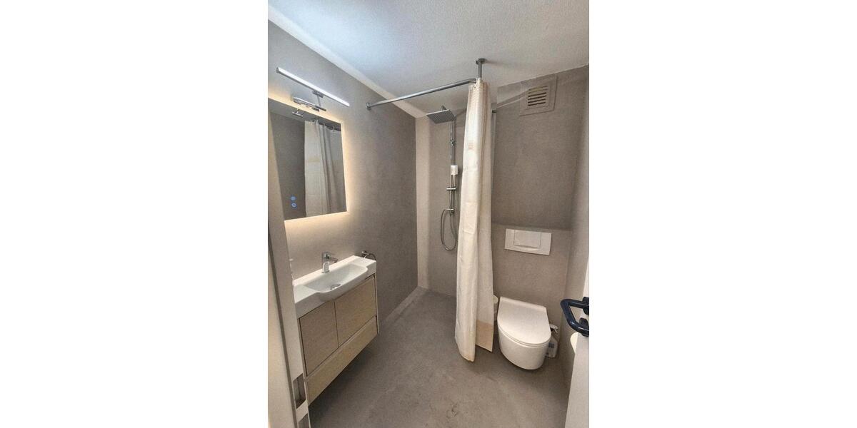 Etagenwohnung Köln Innenstadt - 1 Zimmer, 27 m&sup2;, 1.320&euro; | Angebot:25545146