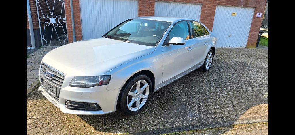 Audi A4 157.300 km 7.600 &euro; Rommerskirchen 41569