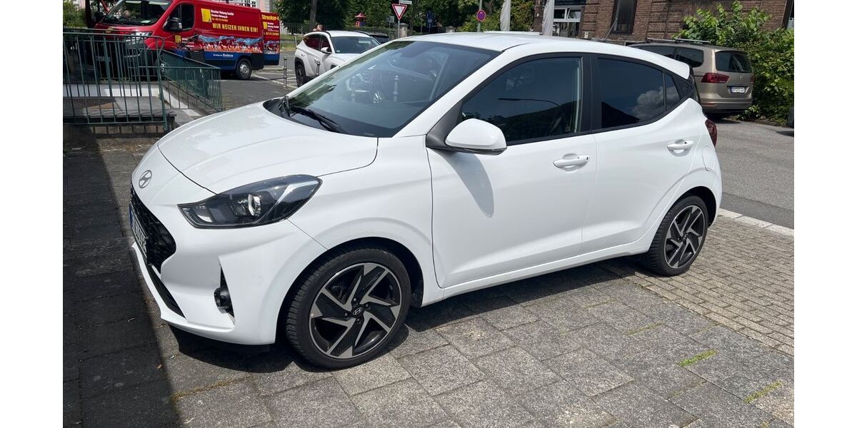Hyundai i10 14.500 km 18.500 &euro; Neuss 41464
