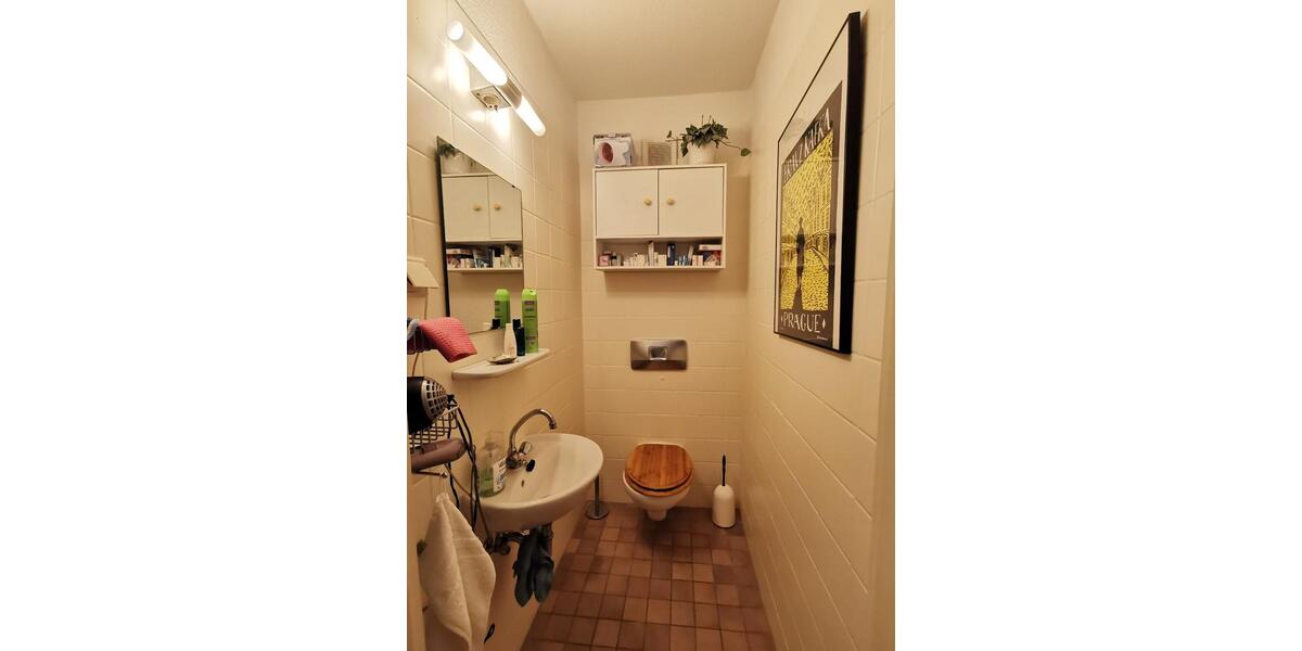 Etagenwohnung Neuss - 3 Zimmer, 93 m&sup2;, 325.000&euro; | Angebot:24751834