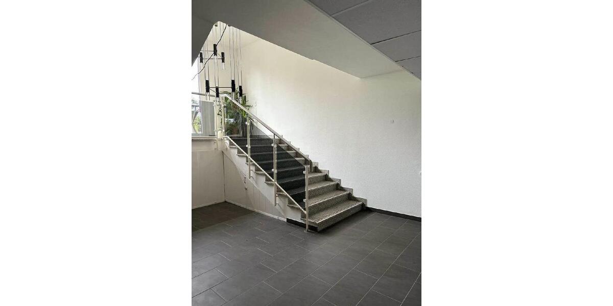 Gewerbeobjekt Langenfeld (Rheinland) - 328&euro; | Angebot:25309914