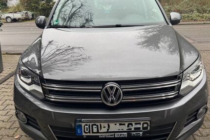 VW Tiguan 131.800 km 14.900 &euro; Bergisch Gladbach 51469