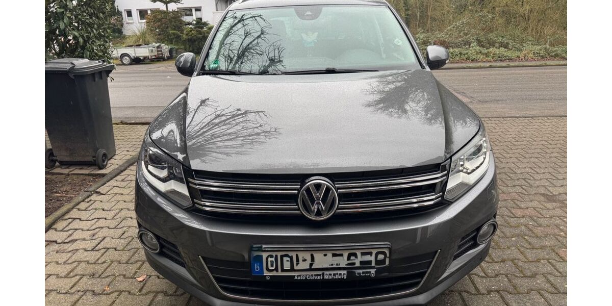 VW Tiguan 131.800 km 14.900 &euro; Bergisch Gladbach 51469