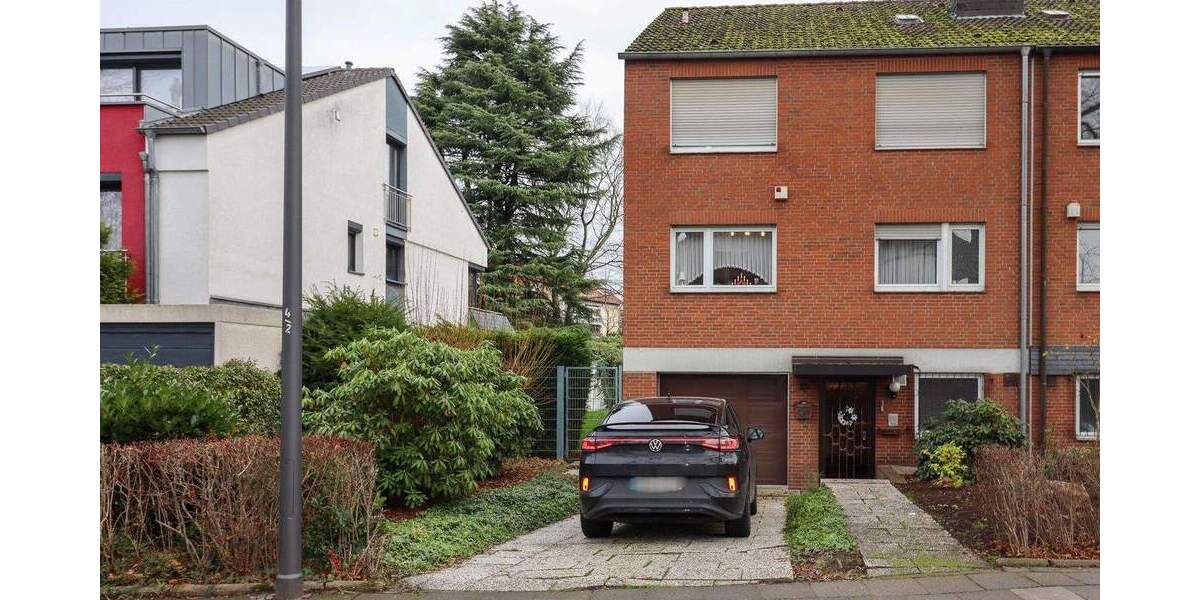 Reihenendhaus Leverkusen Quettingen - 5 Zimmer, 151 m&sup2;, 560.000&euro; | Angebot:25687010