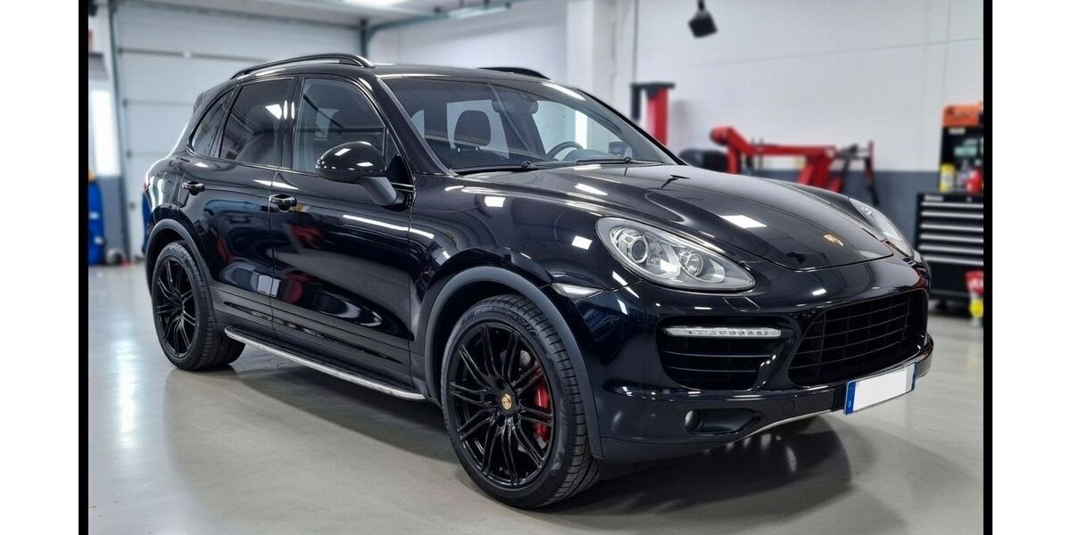 Porsche Cayenne 136.000 km 26.800 &euro; Köln 50737
