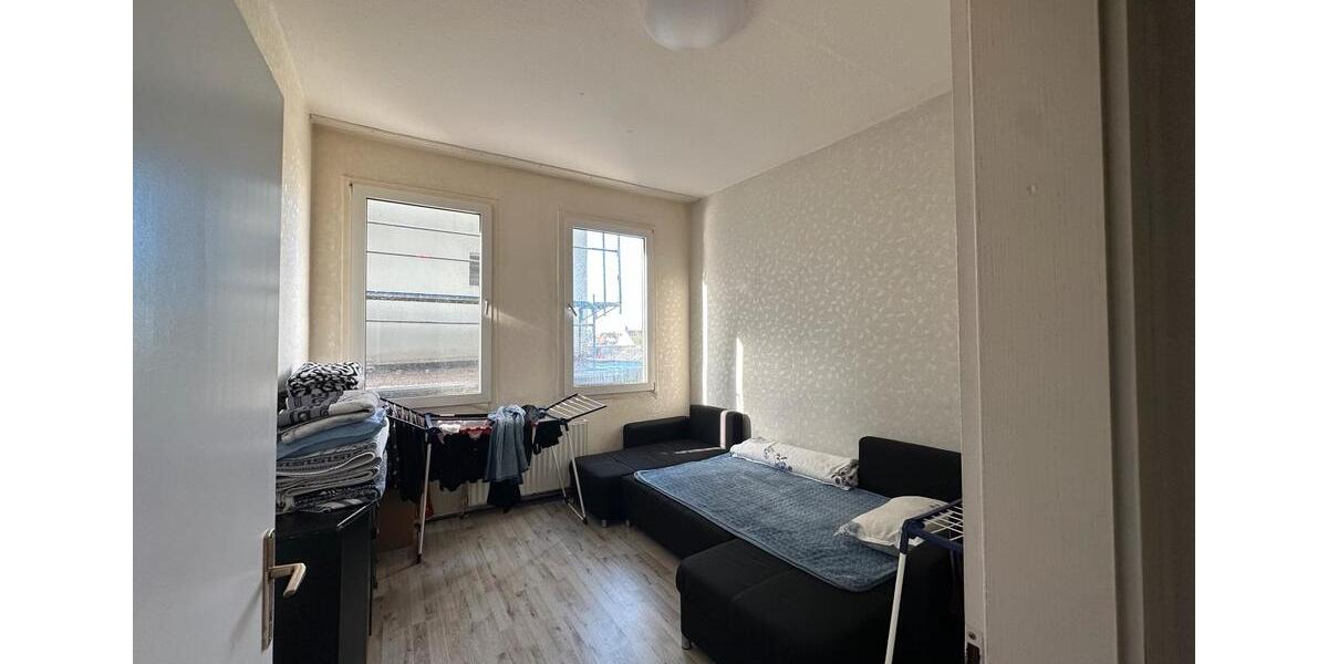 Erdgeschoßwohnung Solingen Höhscheid - 4 Zimmer, 92 m&sup2;, 850&euro; | Angebot:25967626