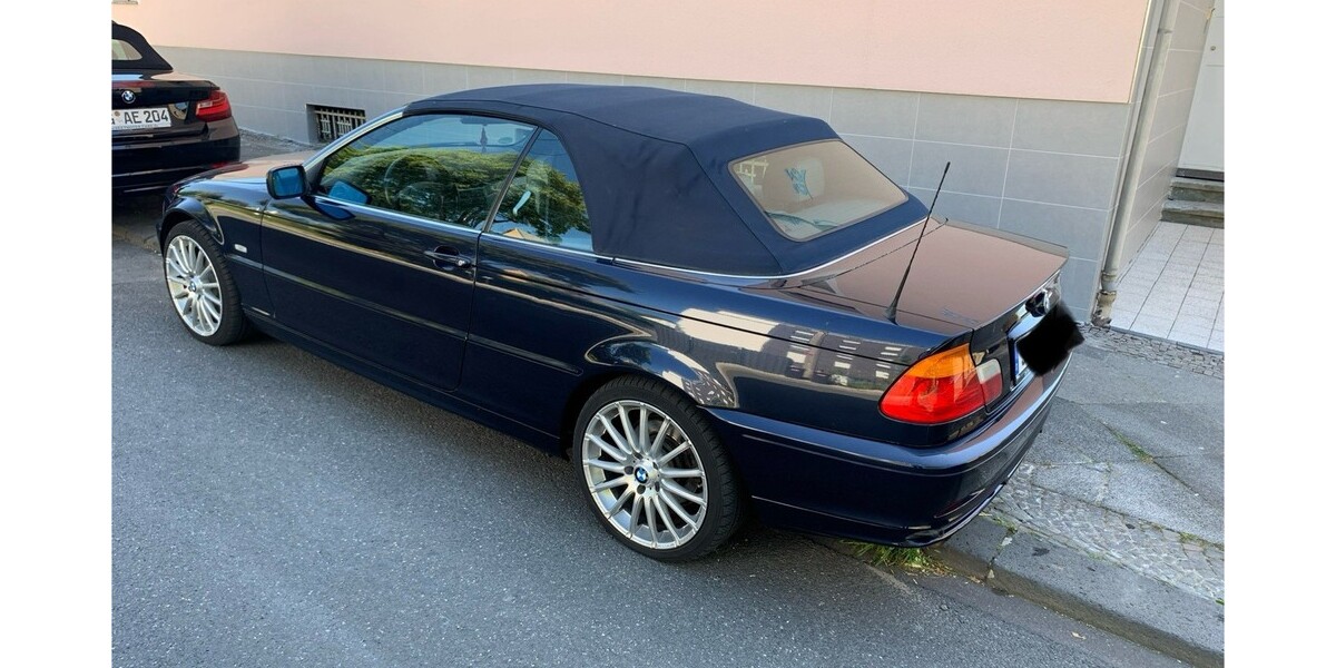 BMW 323 C IV 169.000 km 5.800 &euro; Solingen 42651