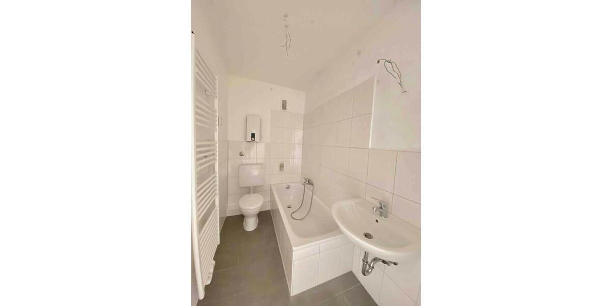 Etagenwohnung Leverkusen Alkenrath - 2 Zimmer, 63 m&sup2;, 664&euro; | Angebot:24981832