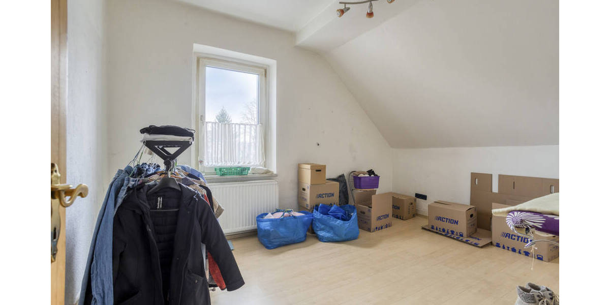 Handwerkerobjekt mit Potenzial in guter Lage von Solingen-Merscheid - Mehrfamilienhaus, Wohnhaus Solingen / Merscheid Merscheid | Angebot:26000750