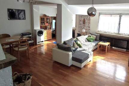 Haus Solingen Ohligs-Aufderhöhe - 5 Zimmer, 147 m&sup2;, 396.000&euro; | Angebot:25699042