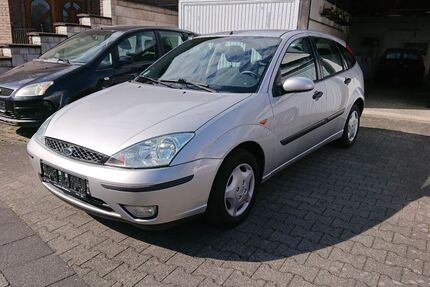 Ford Focus 44.200 km 3.890 &euro; Bergheim 50127
