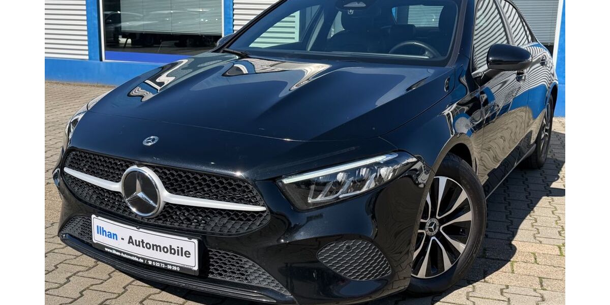 Mercedes-Benz A 180 88.094 km 24.950 &euro; Kerpen-Sindorf 50170