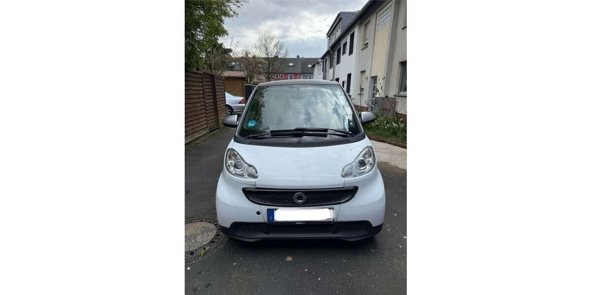 Smart forTwo 124.000 km 4.950 &euro; Köln 51107