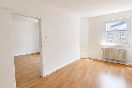 Wohnung Düsseldorf Derendorf - 3 Zimmer, 66 m&sup2;, 369.000&euro; | Angebot:27323508