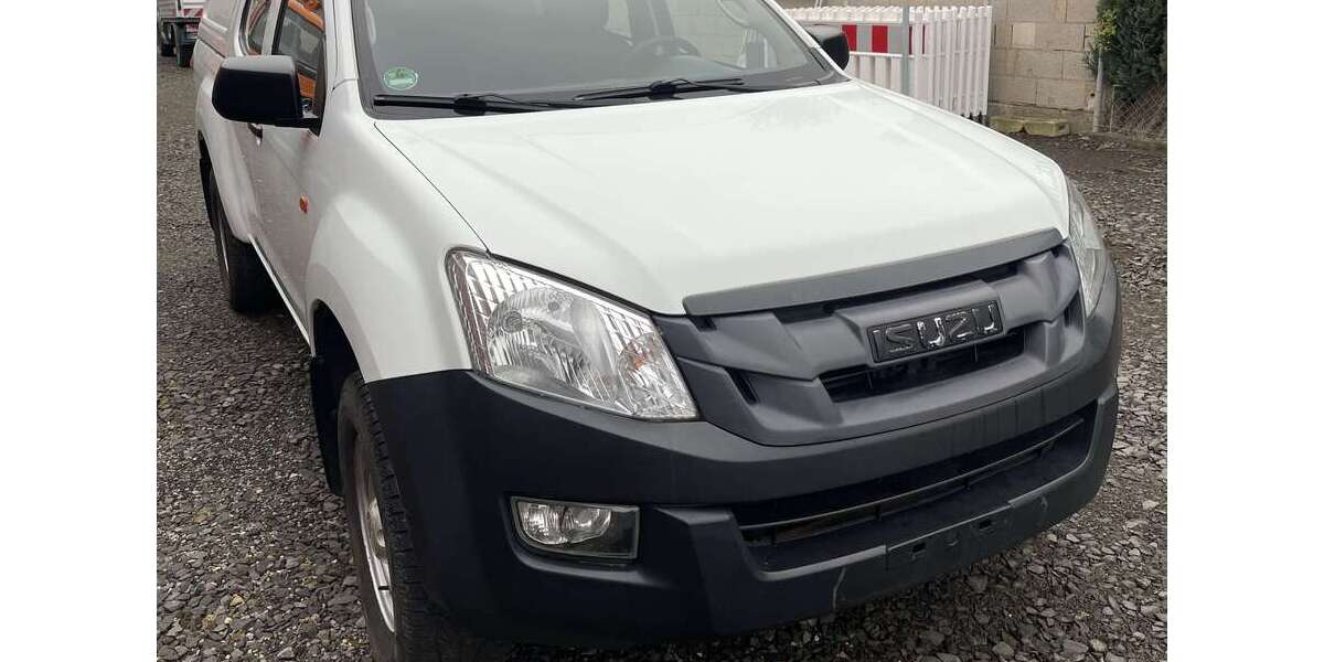 Isuzu D-Max 248.000 km 11.100 &euro; Elsdorf 50189