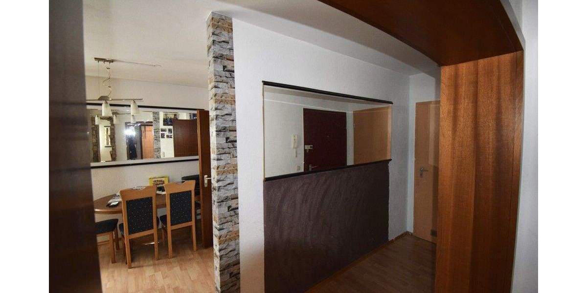 Möchten Sie nach Ihrem Feierabend im hauseigenen Pool und in der Sauna entspannen? - Etagenwohnung Bergisch Gladbach Gladbach | Angebot:25214408