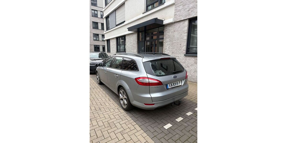 Ford Mondeo 213.000 km 3.400 &euro; Köln 50670