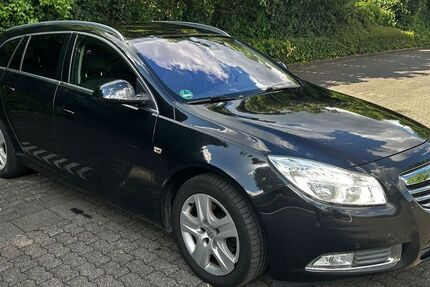 Opel Insignia 225.300 km 4.800 &euro; Köln 50999