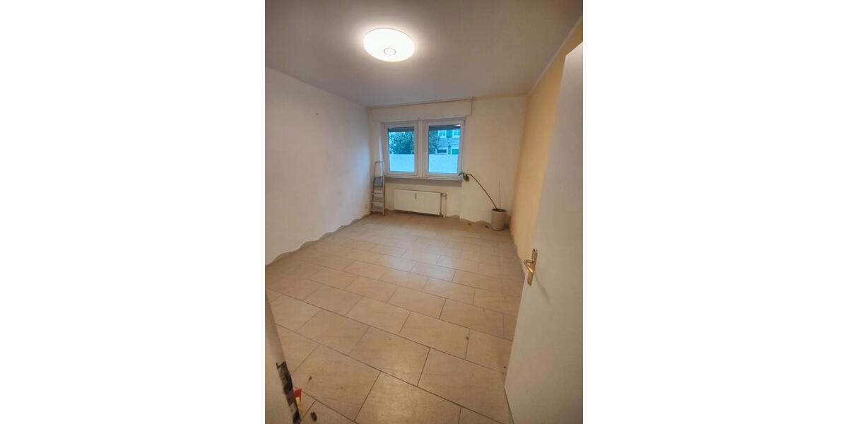 Erdgeschoßwohnung Solingen Wald - 2 Zimmer, 61 m&sup2;, 775&euro; | Angebot:26606862