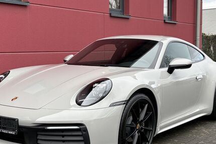 Porsche 992 9.768 km 118.500 &euro; Brühl 50321