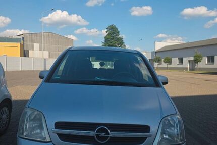Opel Meriva 64.000 km 2.799 &euro; Neuss 41460