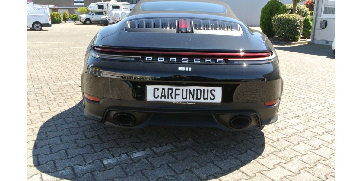 Porsche 992 2.999 km 148.992 &euro; Köln Lövenich 50859
