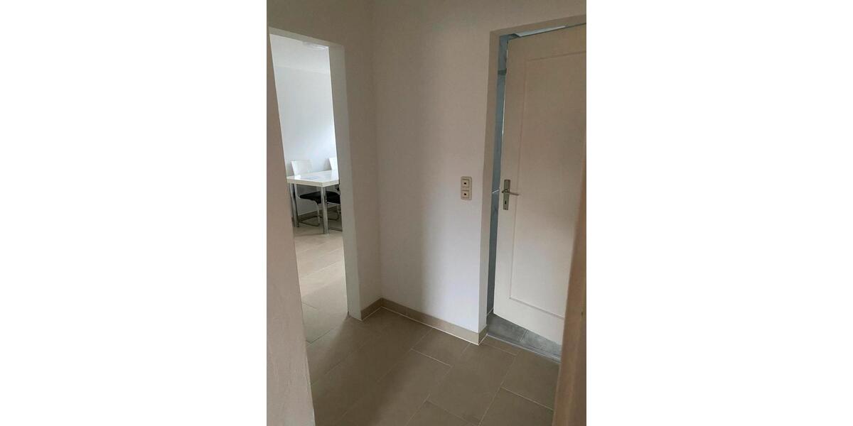 Etagenwohnung Bergisch Gladbach Gronau - 3 Zimmer, 50 m&sup2;, 900&euro; | Angebot:26682985
