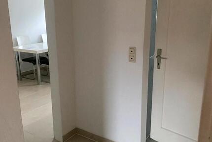 Wohnung Bergisch Gladbach Gronau - 3 Zimmer, 50 m&sup2;, 900&euro; | Angebot:26682985