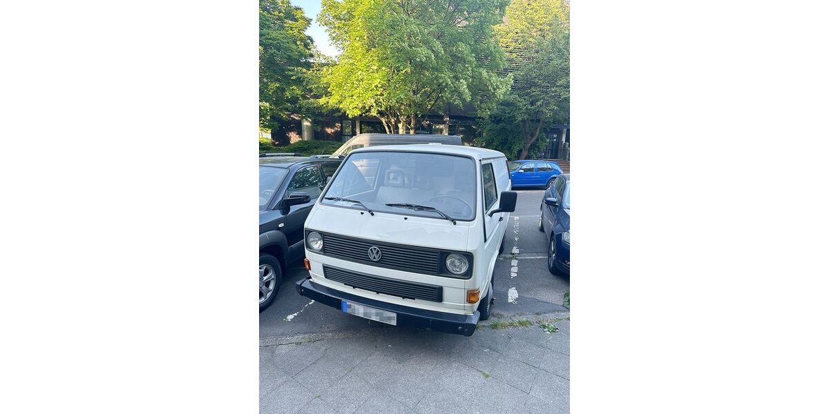 VW T3 andere 180.414 km 8.000 &euro; Düsseldorf 40476