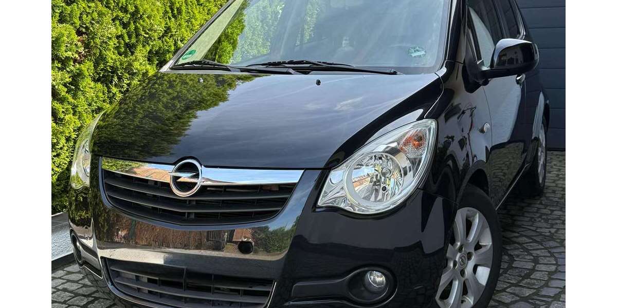 Opel Agila 121.037 km 2.199 &euro; Korschenbroich, Stadt 41352
