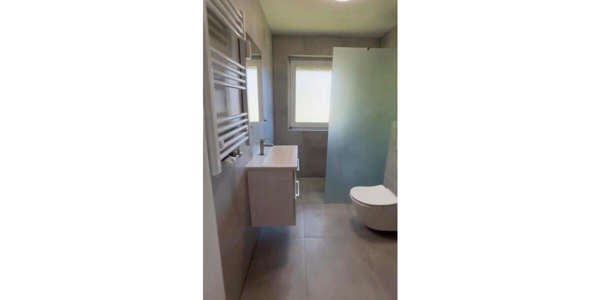 Etagenwohnung Brühl - 2 Zimmer, 70 m&sup2;, 1.480&euro; | Angebot:25937186